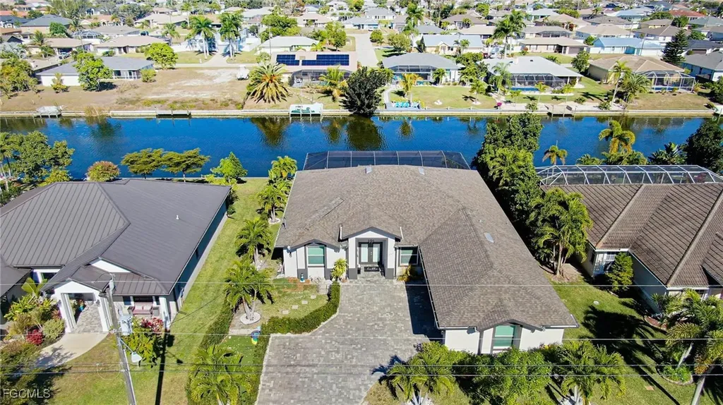 223 SE 17th Street Cape Coral FL 33990