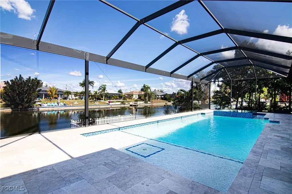 223 SE 17th Street Cape Coral FL 33990