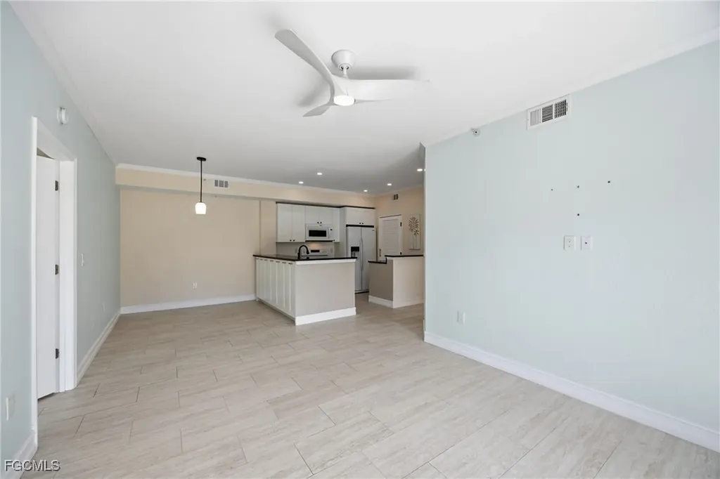 6300 Aragon Way Fort Myers FL 33966