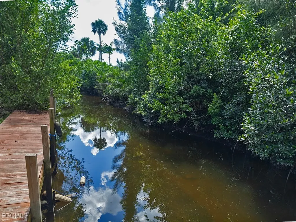 15206 Parkside Drive Fort Myers FL 33908