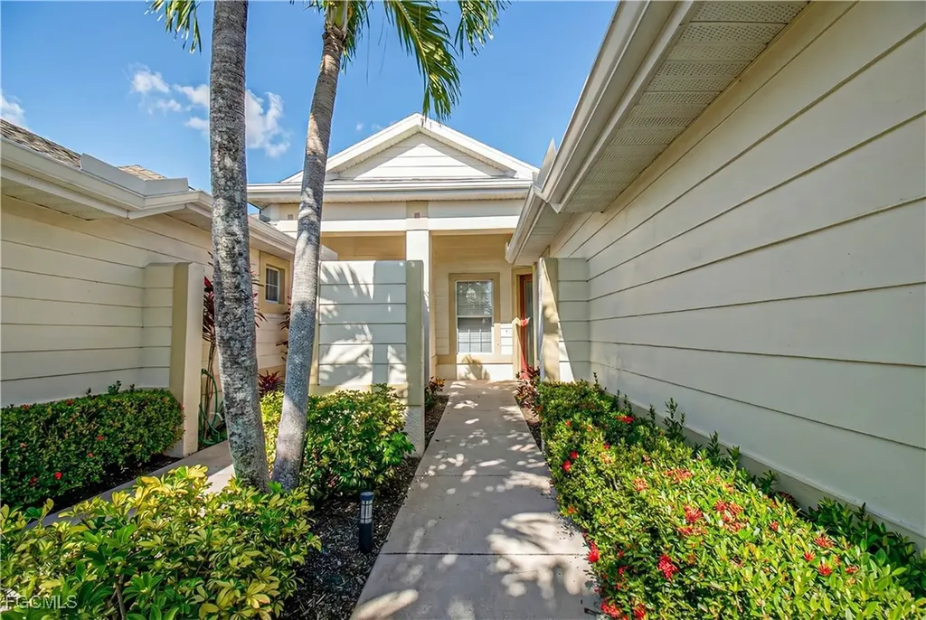 4343 Avian Avenue Fort Myers FL 33916