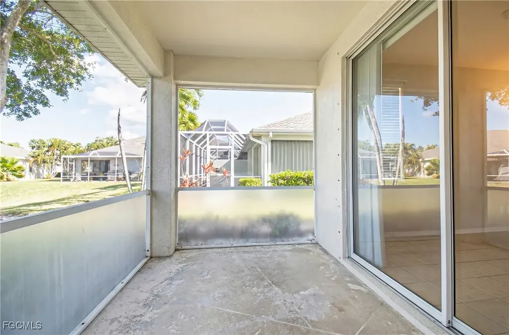 4343 Avian Avenue Fort Myers FL 33916