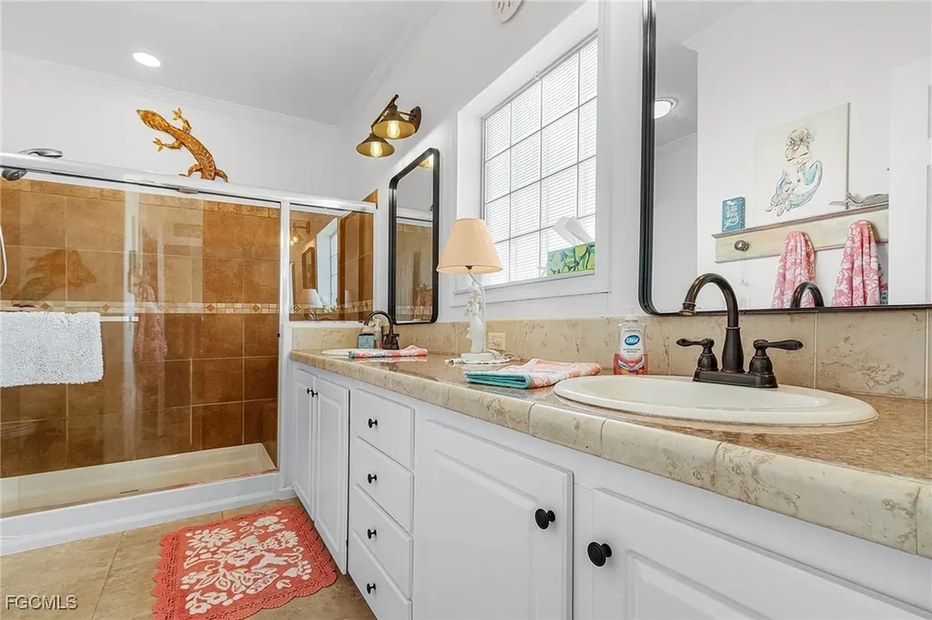 4982 Sandpiper Drive N St. James City FL 33956