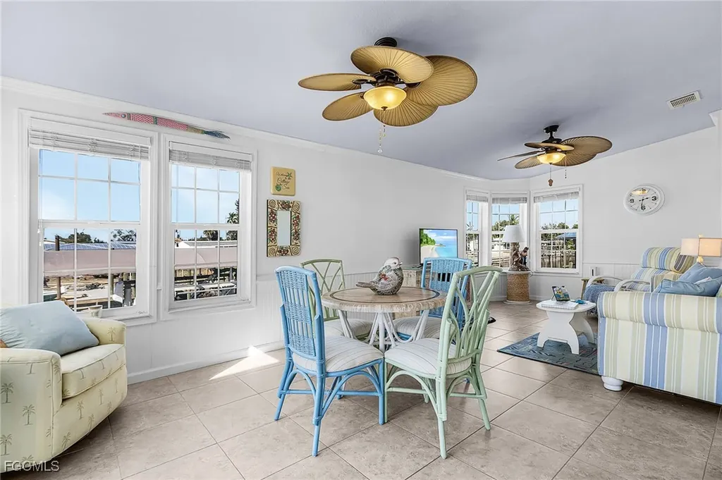 4982 Sandpiper Drive N St. James City FL 33956