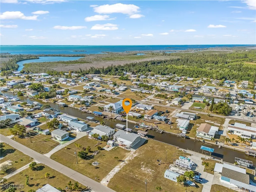 4982 Sandpiper Drive N St. James City FL 33956