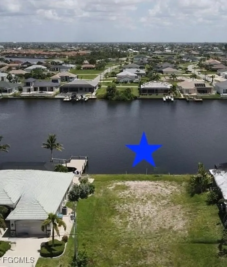 3513 Ceitus Parkway Cape Coral FL 33991