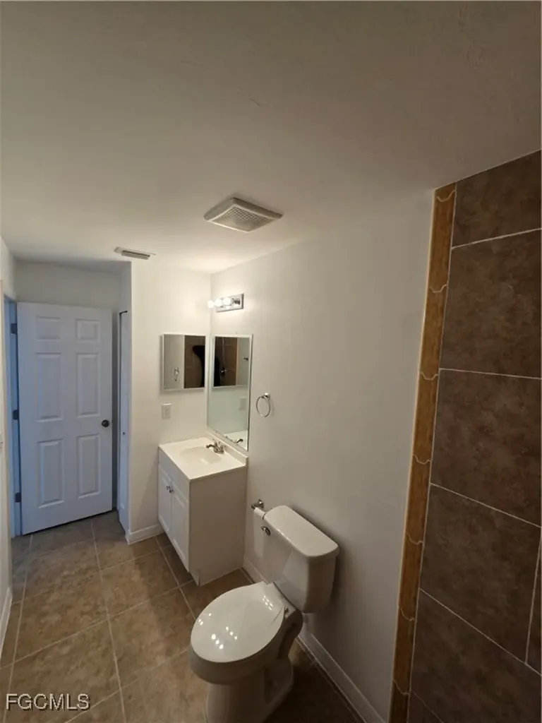 3820/3822 SW 16th Place Cape Coral FL 33914