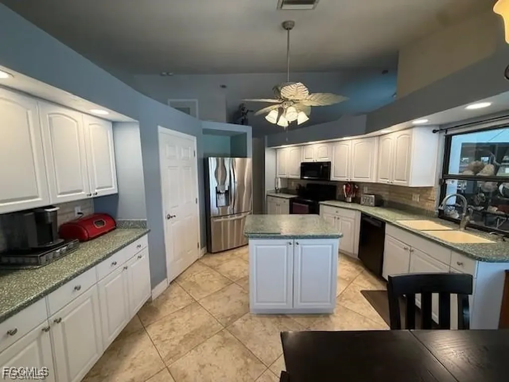 1200 Elaine Avenue N Lehigh Acres FL 33971