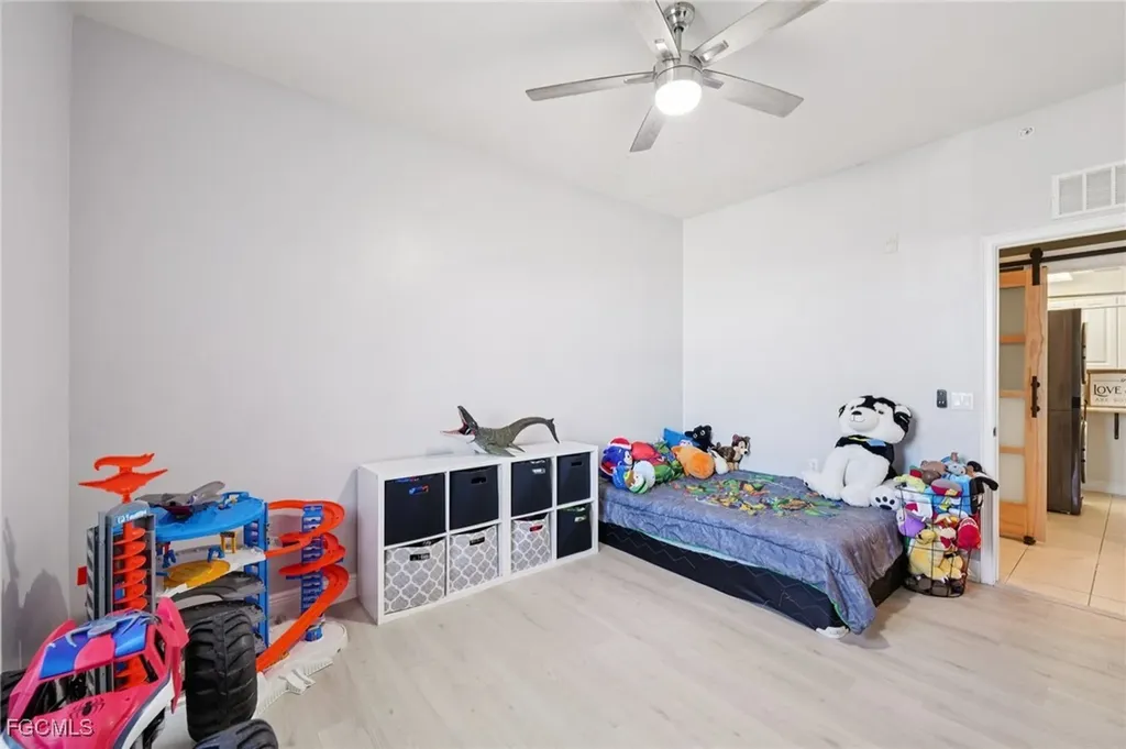 3940 Pomodoro Circle Cape Coral FL 33909