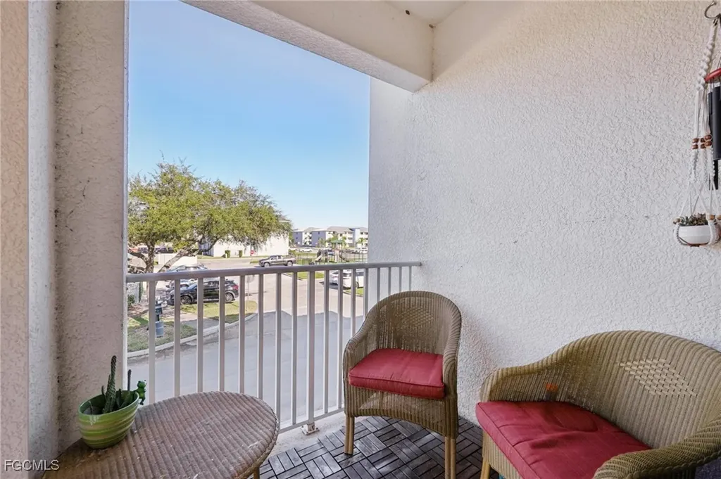 3940 Pomodoro Circle Cape Coral FL 33909