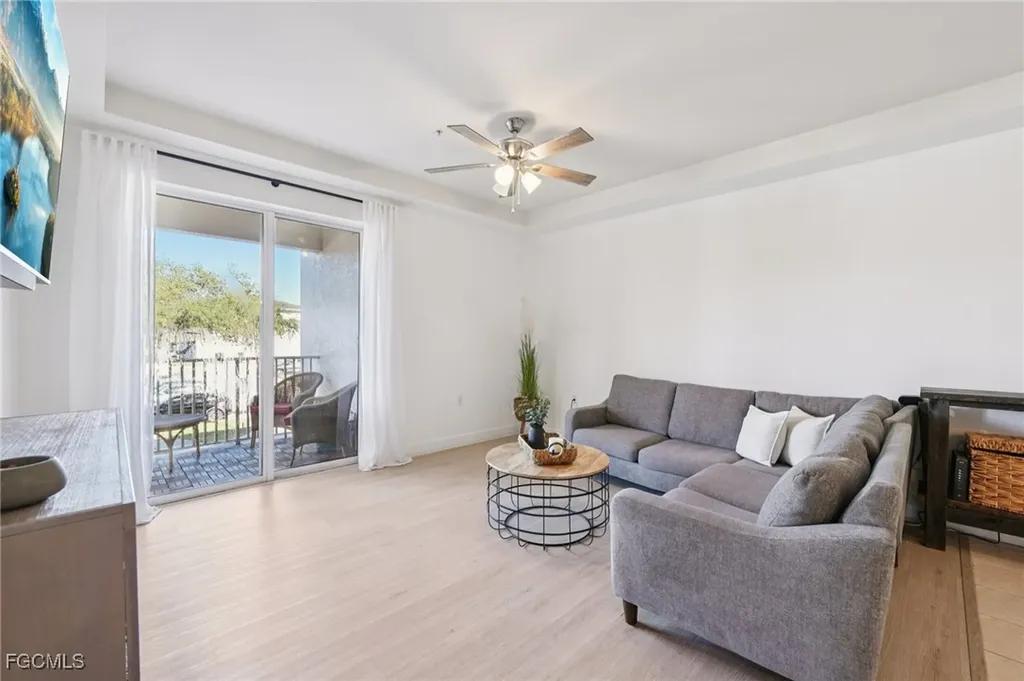 3940 Pomodoro Circle Cape Coral FL 33909