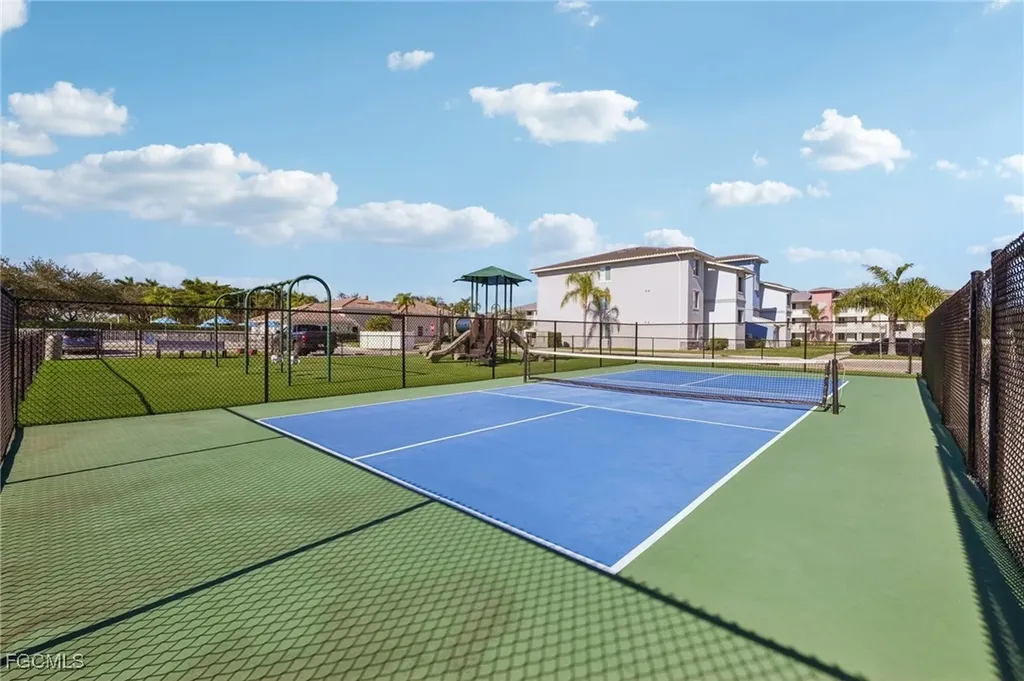 3940 Pomodoro Circle Cape Coral FL 33909