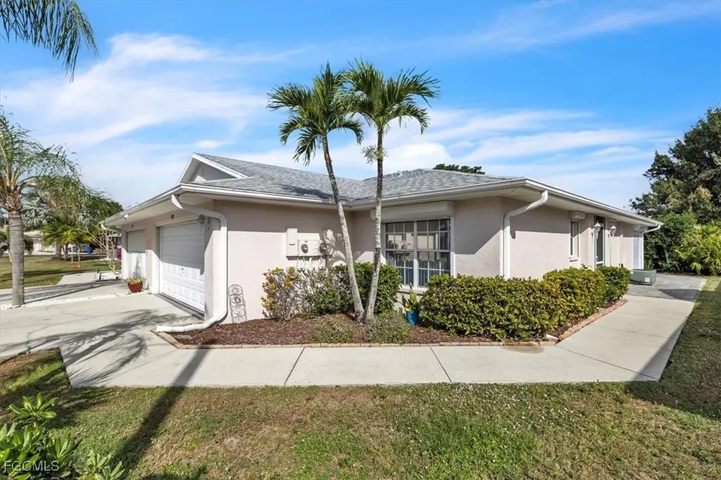439 Bethany Village Circle Lehigh Acres FL 33936