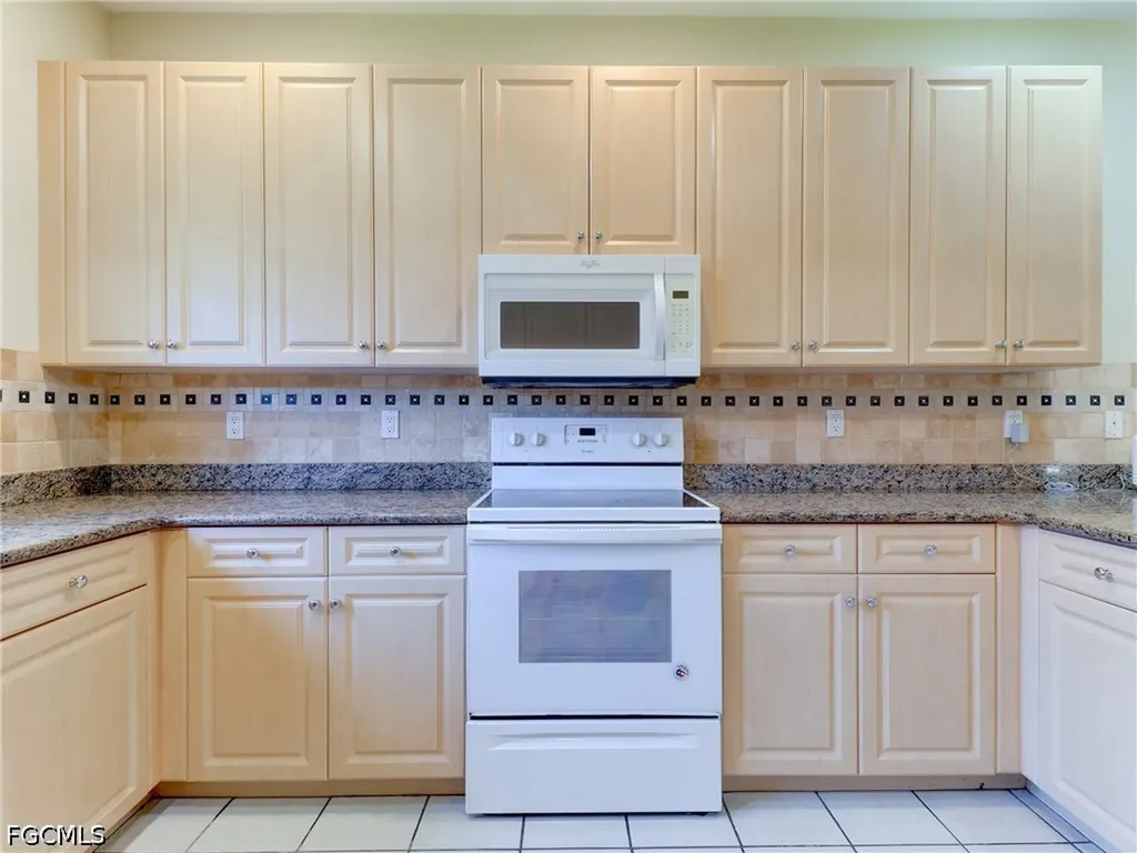 2116 SW 44th Street Cape Coral FL 33914