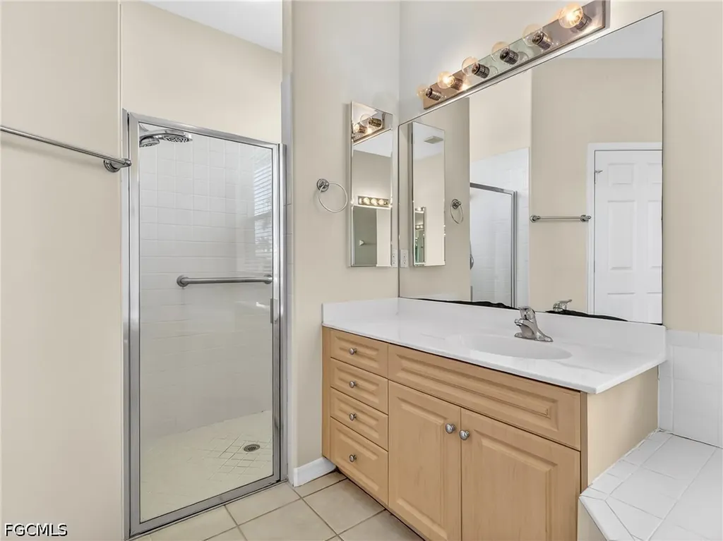 2116 SW 44th Street Cape Coral FL 33914