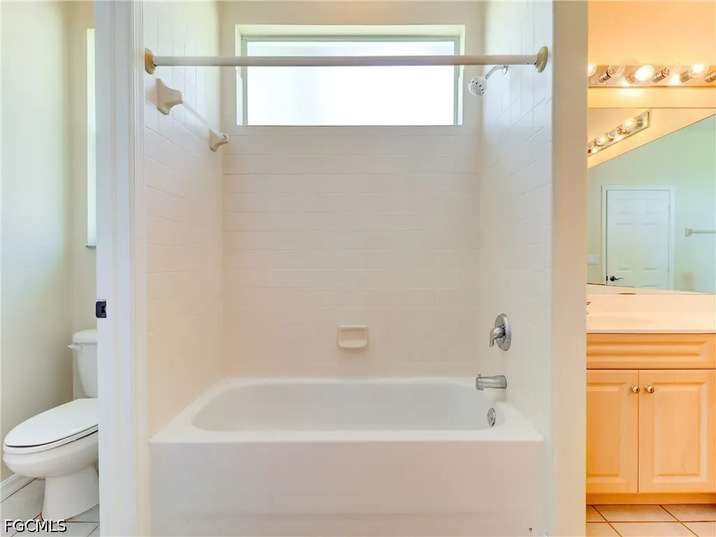 2116 SW 44th Street Cape Coral FL 33914