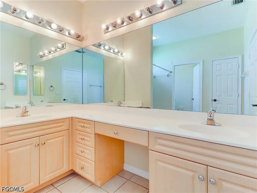 2116 SW 44th Street Cape Coral FL 33914
