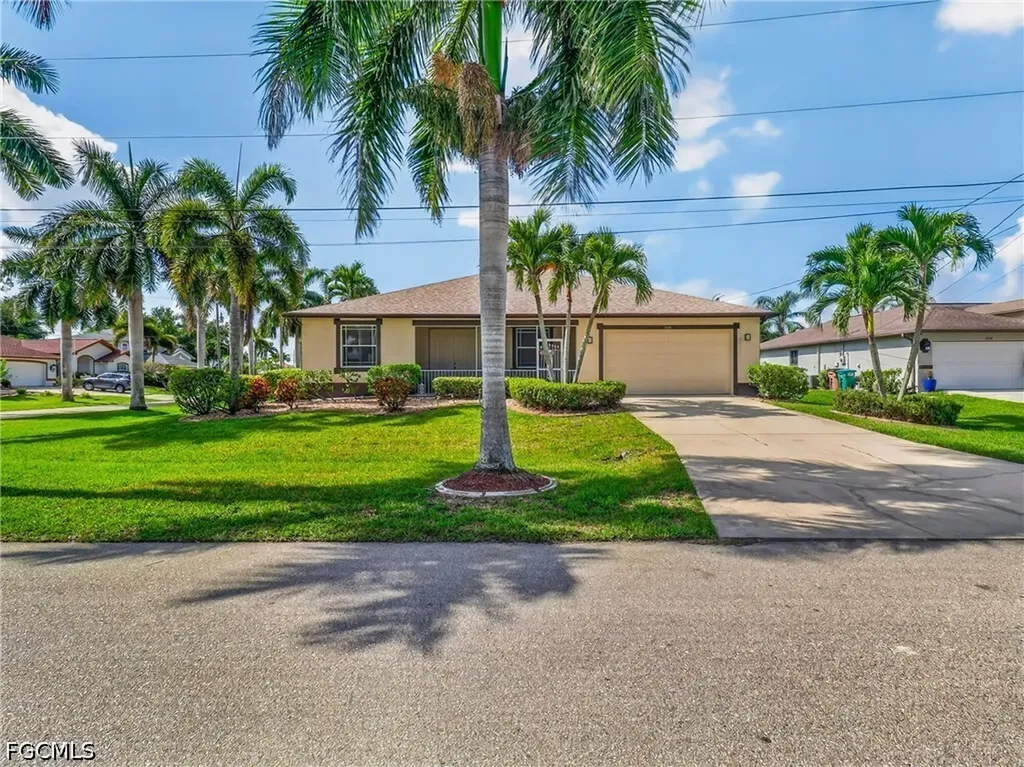 2116 SW 44th Street Cape Coral FL 33914