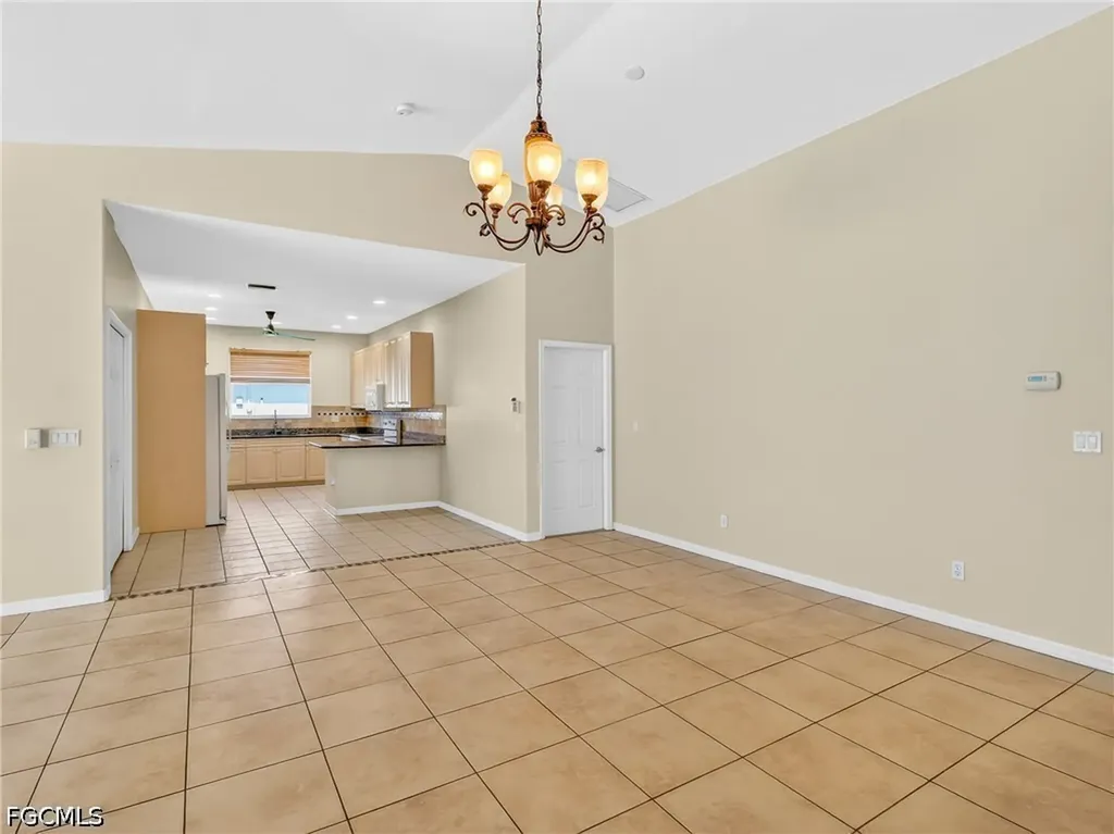 2116 SW 44th Street Cape Coral FL 33914
