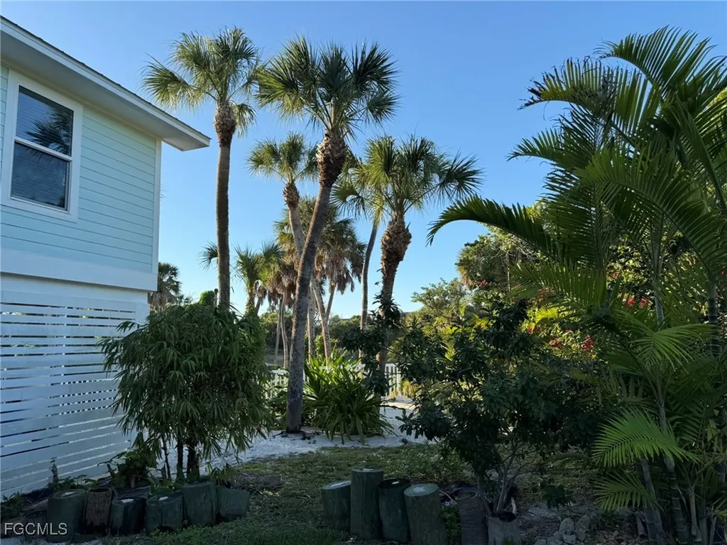 4511 Bartlett Parkway Captiva FL 33924