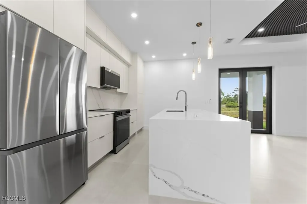 729 Colyer Street E Lehigh Acres FL 33974