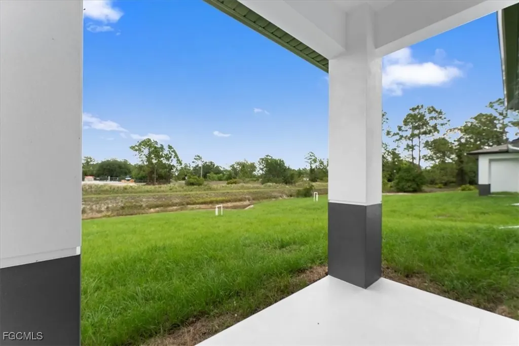 729 Colyer Street E Lehigh Acres FL 33974