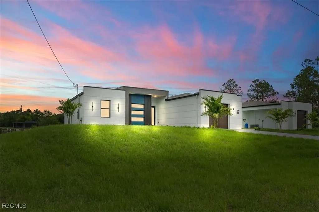 729 Colyer Street E Lehigh Acres FL 33974