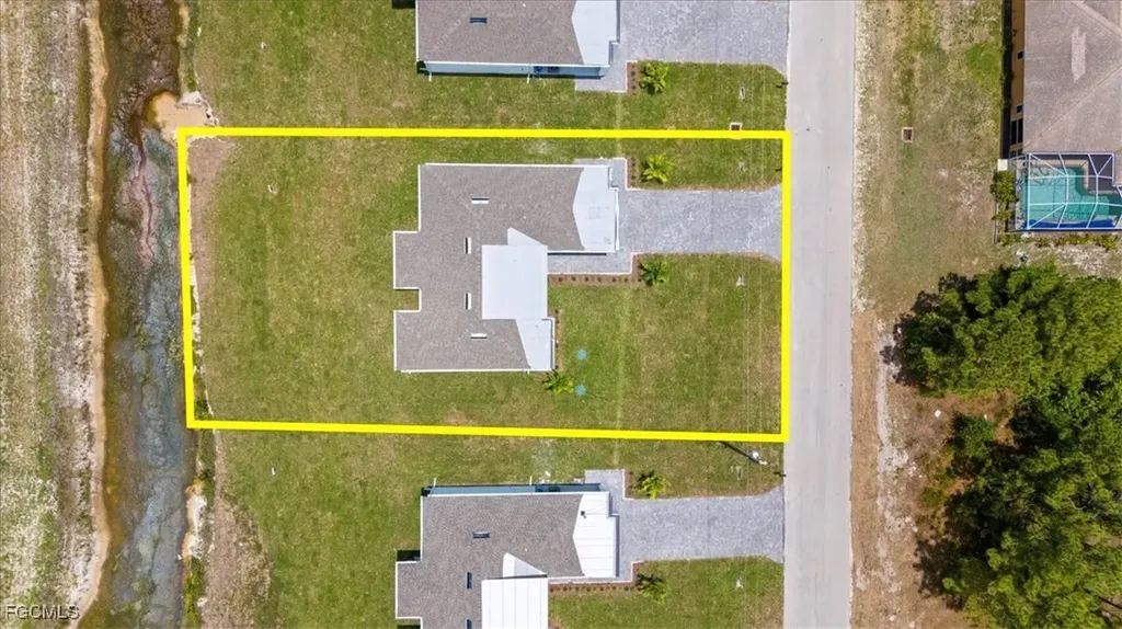 729 Colyer Street E Lehigh Acres FL 33974