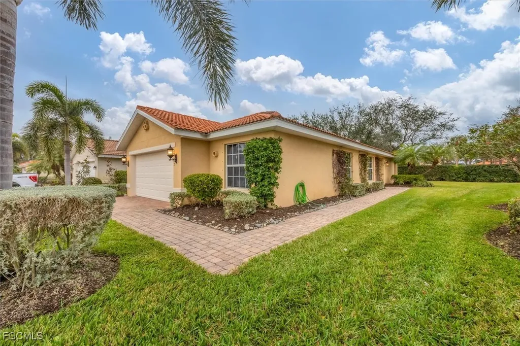 19702 Villa Rosa Loop Estero FL 33967