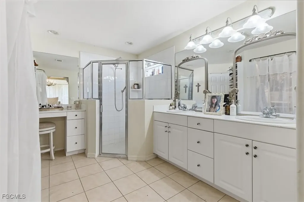 19702 Villa Rosa Loop Estero FL 33967
