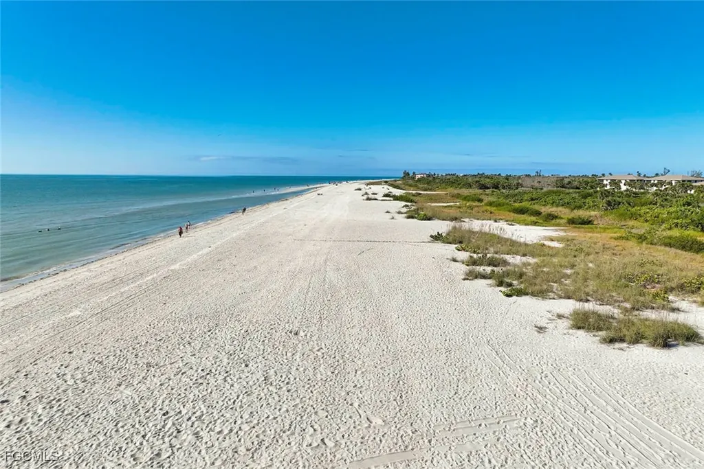 1785 Middle Gulf Drive Sanibel FL 33957