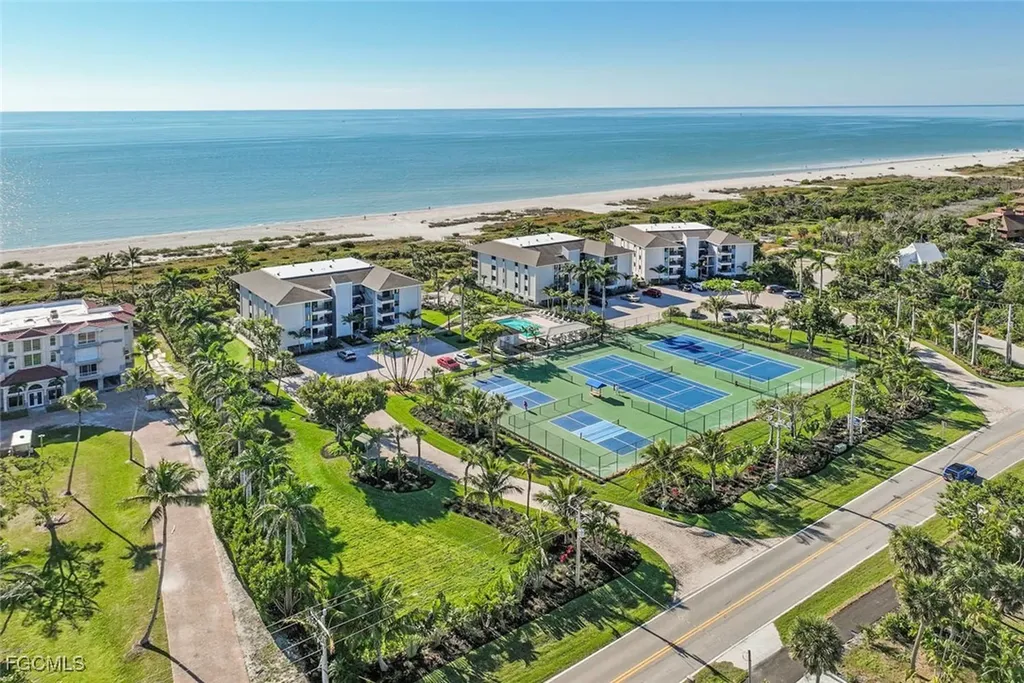 1785 Middle Gulf Drive Sanibel FL 33957