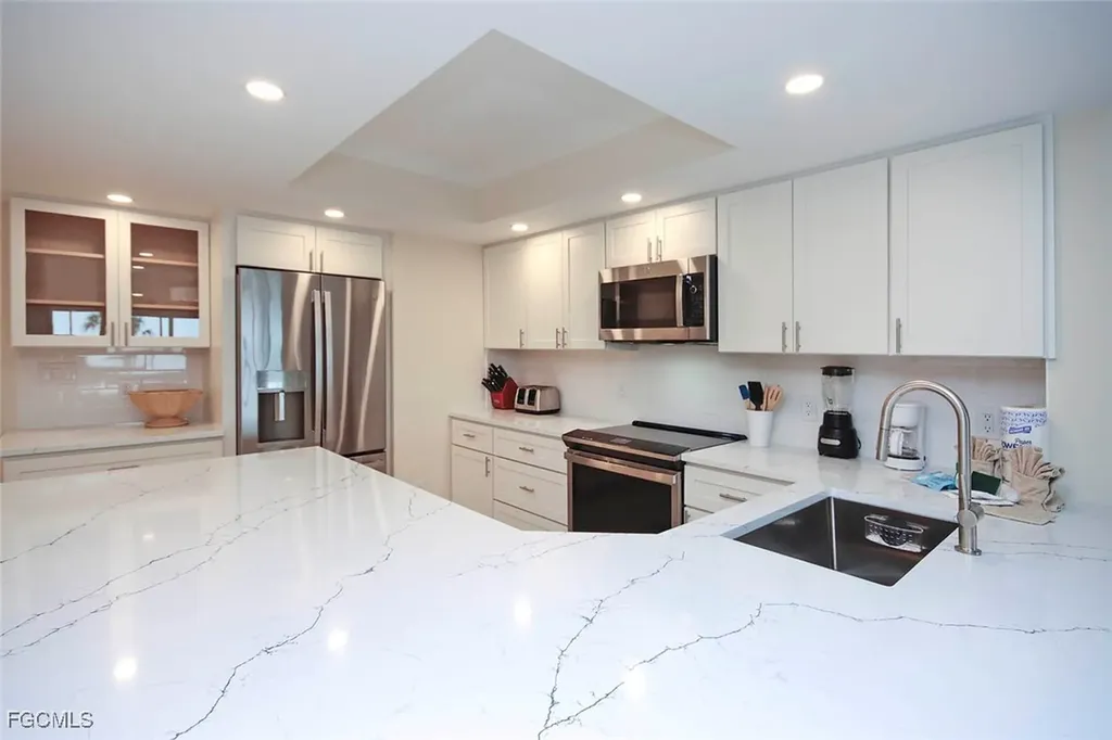 1785 Middle Gulf Drive Sanibel FL 33957