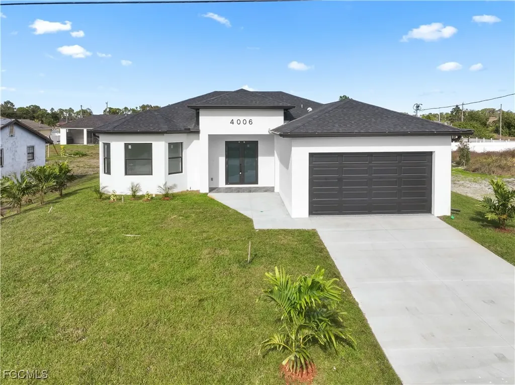 4006 5th Street SW Lehigh Acres FL 33976