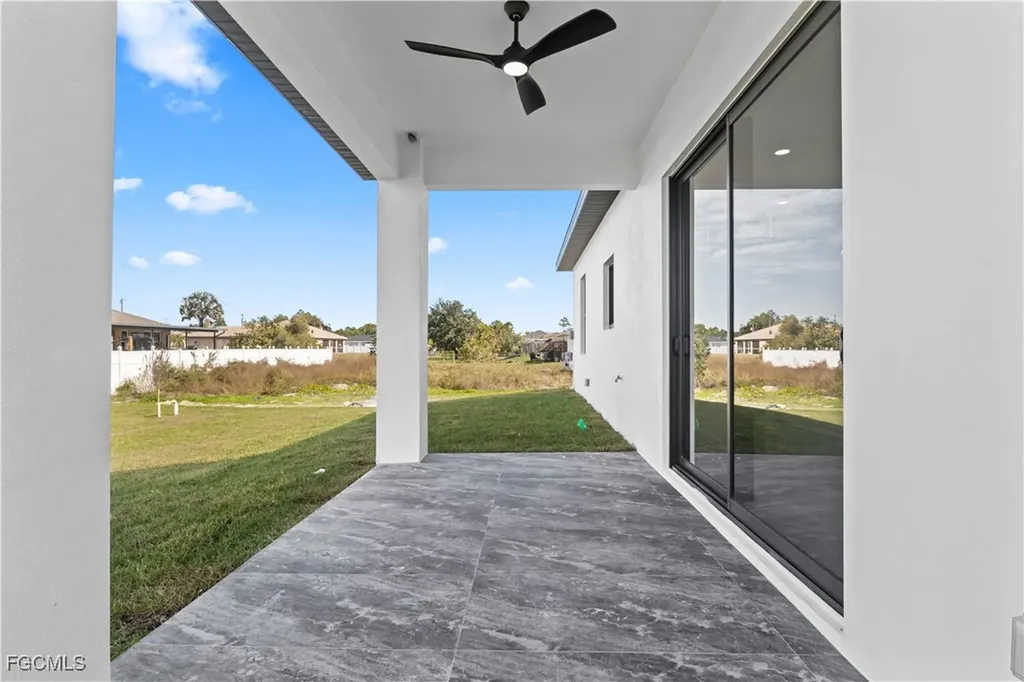 4006 5th Street SW Lehigh Acres FL 33976