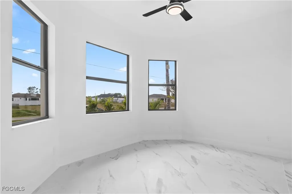 4006 5th Street SW Lehigh Acres FL 33976