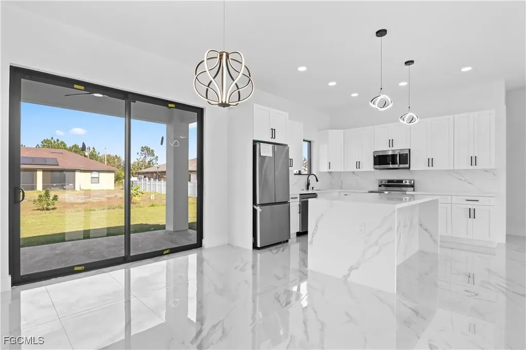 4006 5th Street SW Lehigh Acres FL 33976