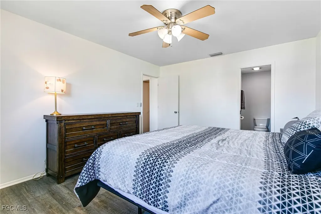 5755 Foxlake Drive North Fort Myers FL 33917