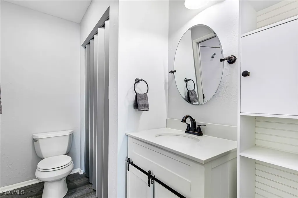 5755 Foxlake Drive North Fort Myers FL 33917