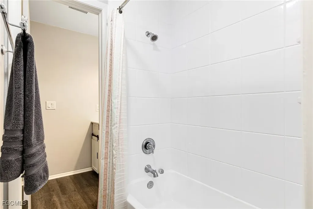 5755 Foxlake Drive North Fort Myers FL 33917