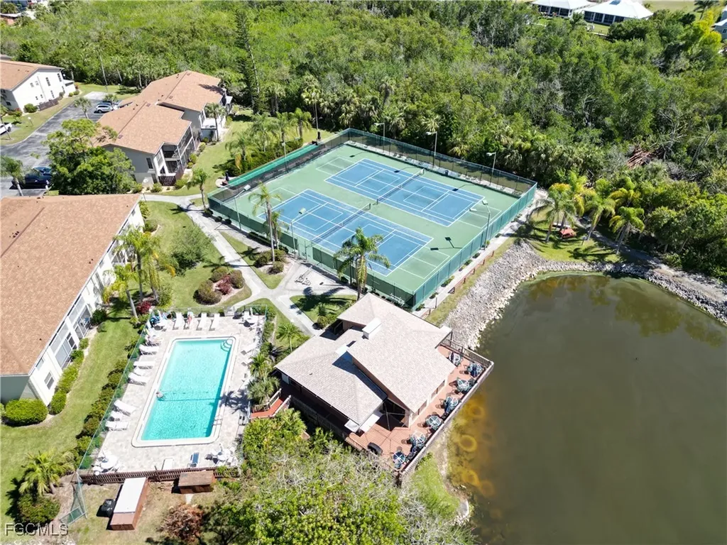 5755 Foxlake Drive North Fort Myers FL 33917