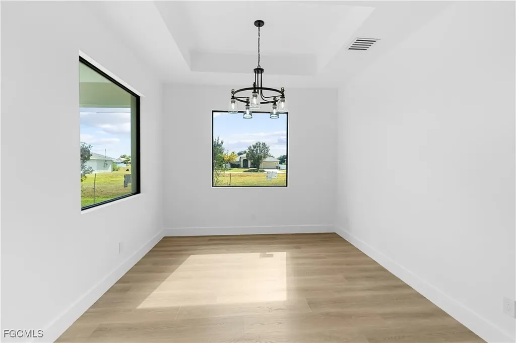 2728 Tropicana Parkway W Cape Coral FL 33993