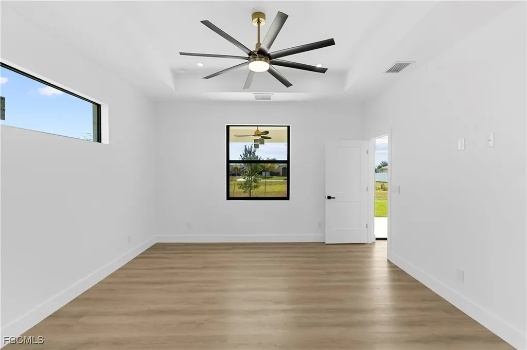 2728 Tropicana Parkway W Cape Coral FL 33993