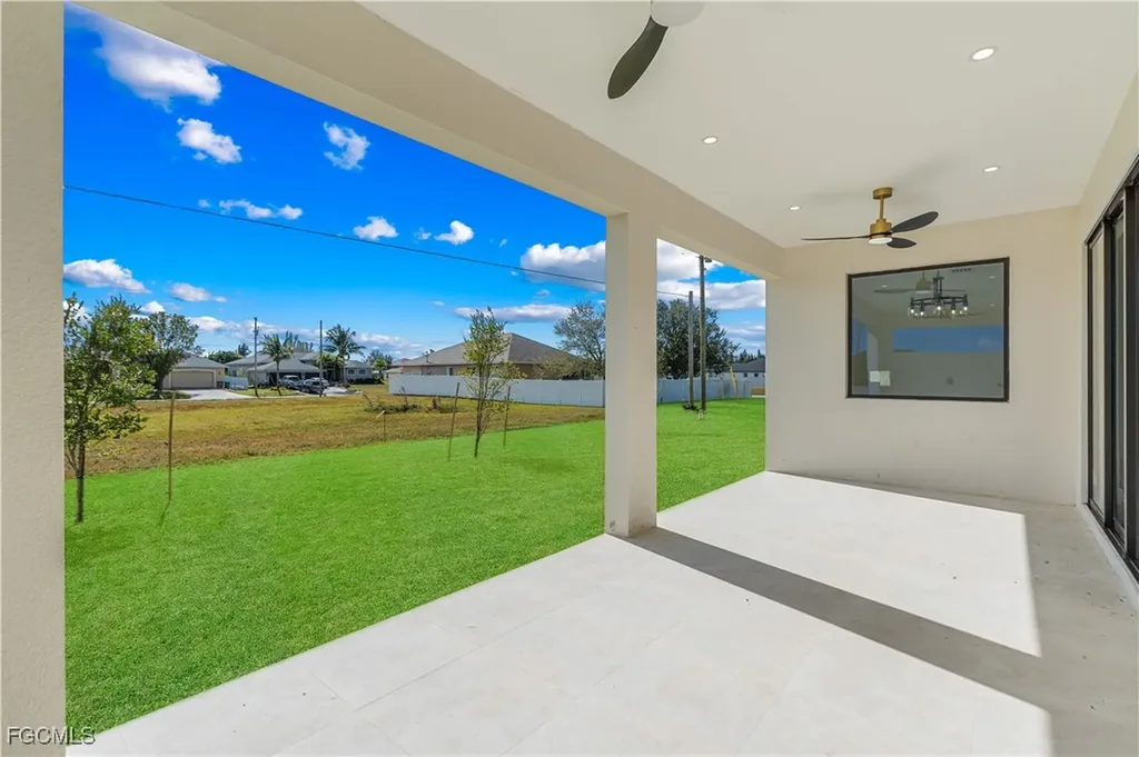 2728 Tropicana Parkway W Cape Coral FL 33993