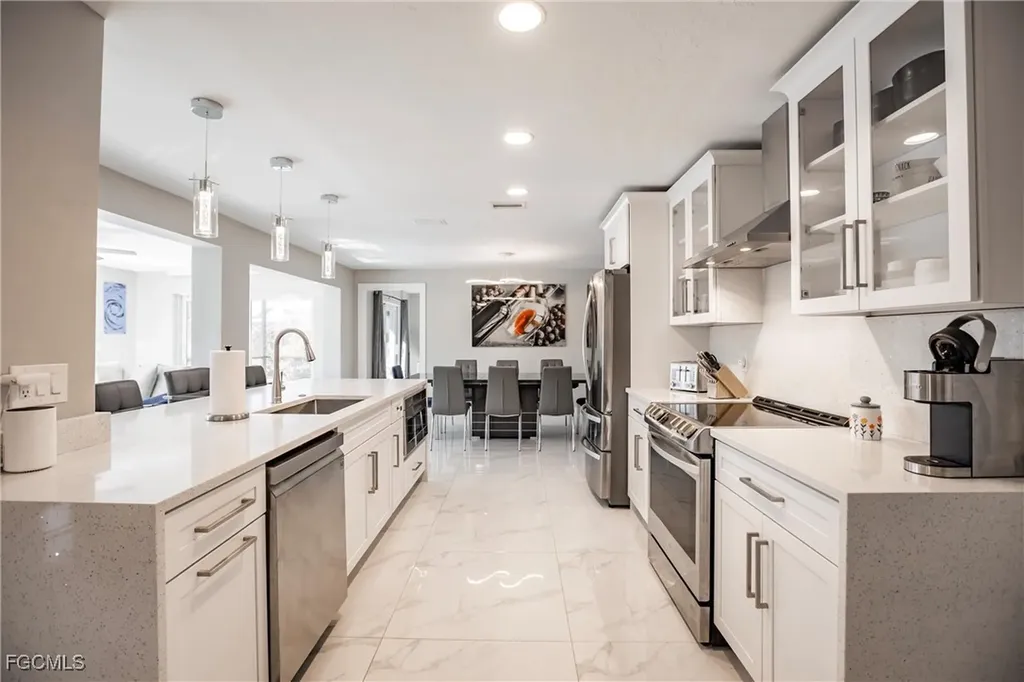 1936 Palaco Grande Parkway Cape Coral FL 33904