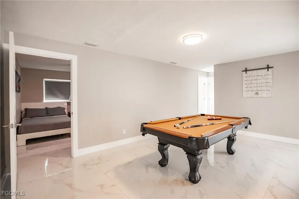 1936 Palaco Grande Parkway Cape Coral FL 33904