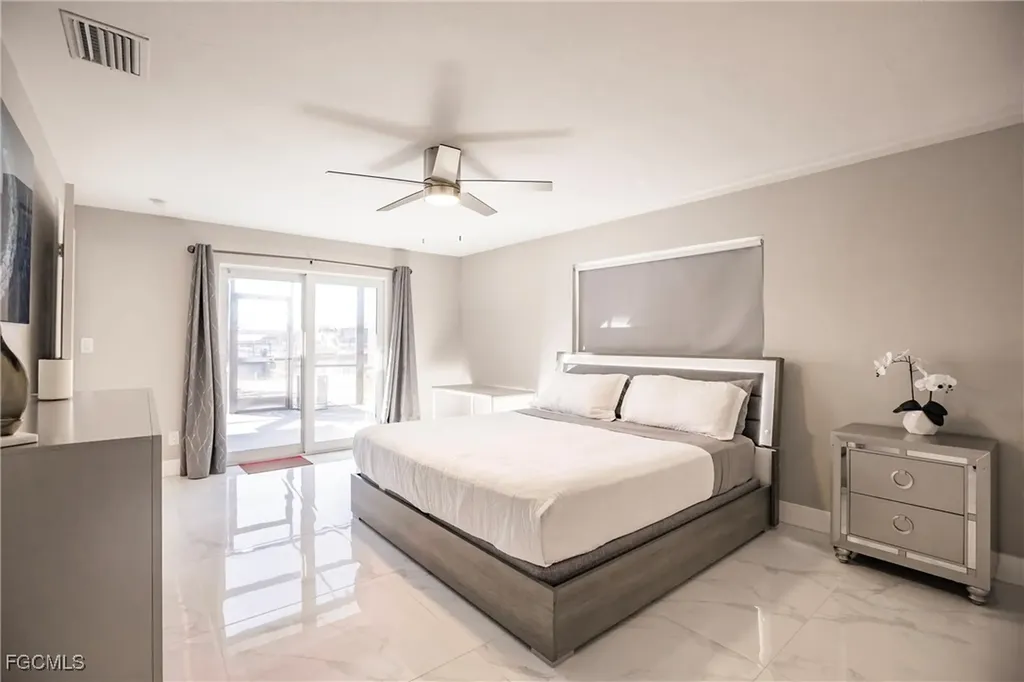 1936 Palaco Grande Parkway Cape Coral FL 33904