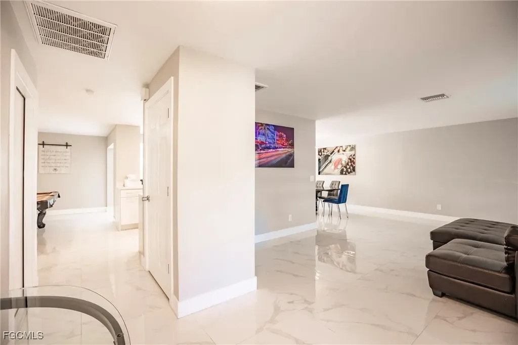 1936 Palaco Grande Parkway Cape Coral FL 33904