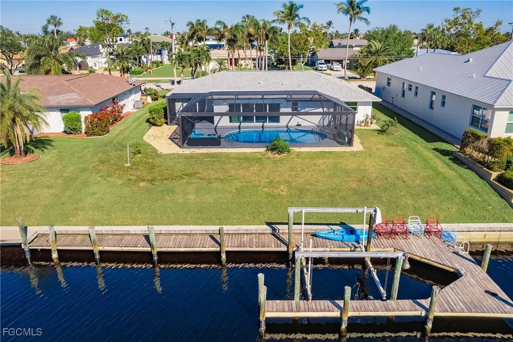 1936 Palaco Grande Parkway Cape Coral FL 33904
