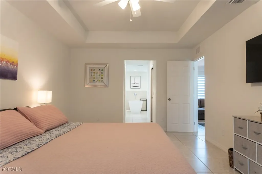 3318 SW 8th Place Cape Coral FL 33914